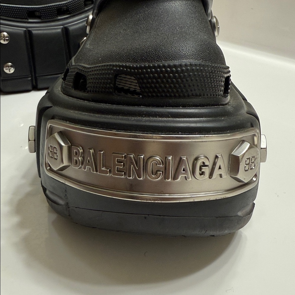 Balenciaga Black Footwear with Silver Details - Picture 7 of 10